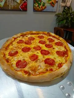 Hình ảnh Peperonis/Pizza xúc xích cay