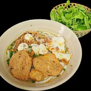 Hình ảnh Bánh Canh Cá Lóc + Chả Cá 