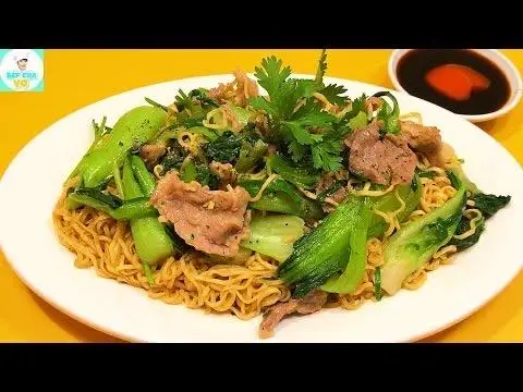Hình ảnh MÌ XÀO BÒ - BEEF STIR-FRIED NOODLES