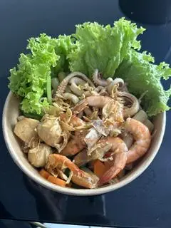 Hình ảnh Nui xào hải sản