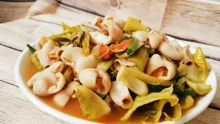 Hình ảnh Nõn đuôi xào dưa chua 