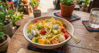Hình ảnh Hoa quả dầm sữa chua chanh dây