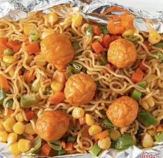 Hình ảnh Mì trộn cá viên 