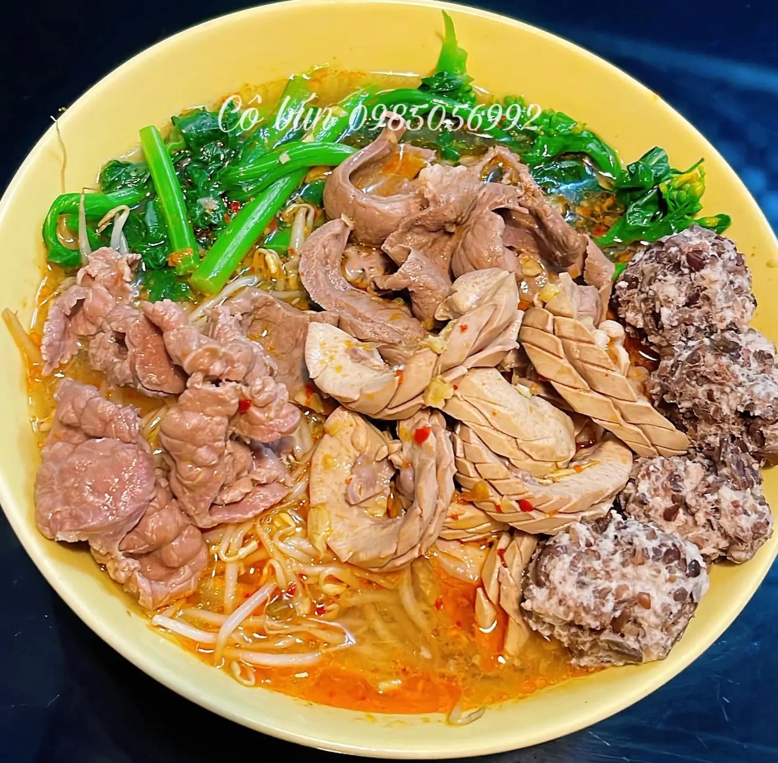 Hình ảnh Mì mọc chua cay