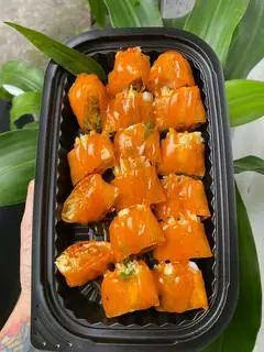 Hình ảnh cuốn đỏ phô mai mai