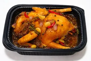 Hình ảnh Gà Hấp Mắm Nhĩ