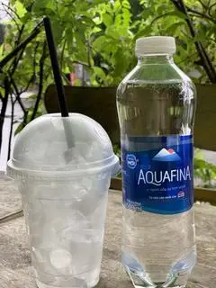 Hình ảnh nước suối 