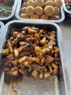 Hình ảnh cơn thịt kho tiêu