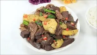 Hình ảnh lòng mề xào giá, dứa