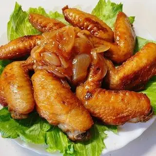 Hình ảnh 2 Phần Cơm 2 Cánh Gà Xối Mỡ - 2 Cánh Gà