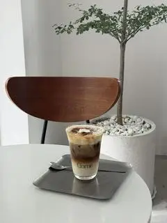 Hình ảnh Cafe einspanner latte