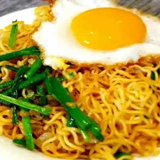Hình ảnh Mì xào trứng