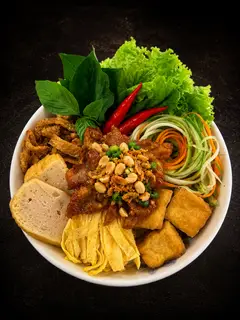 Hình ảnh Bún Nước Tương Thịt Nướng full topping