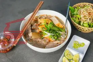 Hình ảnh Bún bò hầm