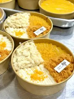 Hình ảnh Bông lan trứng muối sốt phô mai