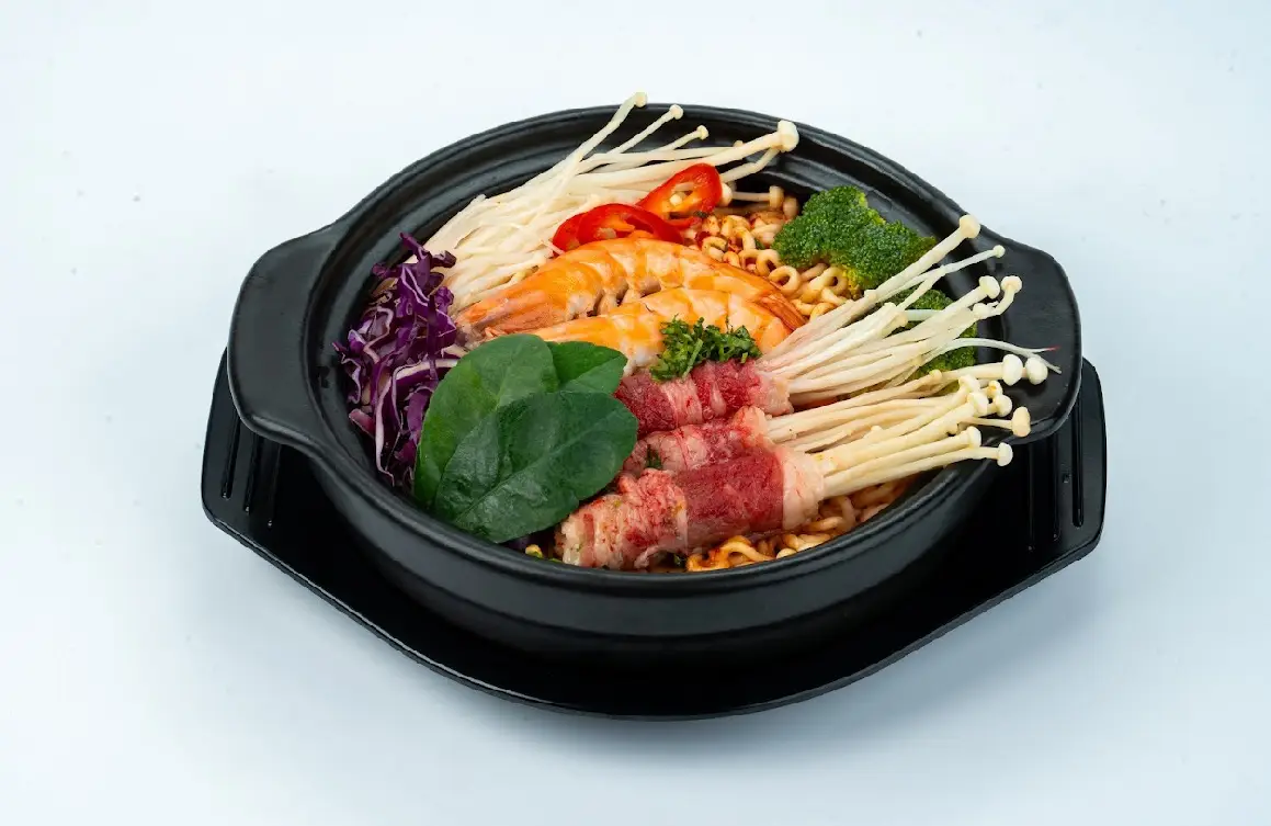 Hình ảnh Mì Lẩu Thái Tôm Bò