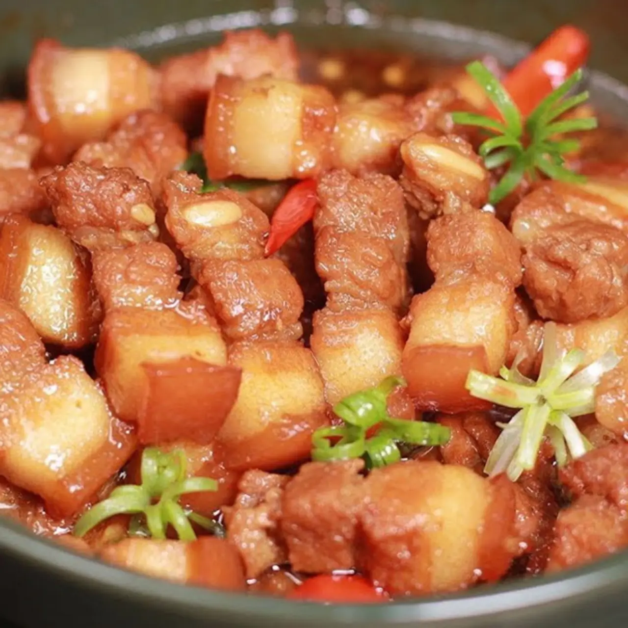 Hình ảnh Cơm - thịt kho tiêu