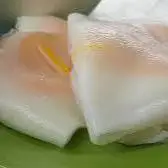 Hình ảnh bánh cuốn trứng tái 1 quả trứng