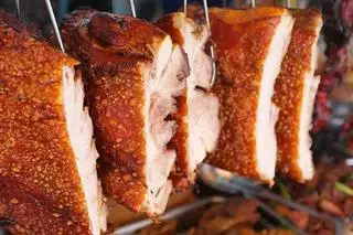 Hình ảnh Heo quay da giòn 1kg