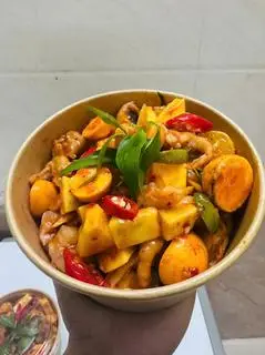 Hình ảnh CHÂN GÀ RÚT XƯƠNG MIX TRỨNG NON SỐT THÁI VỪA 
