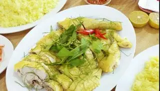 Hình ảnh Gà Ta 1/2 Chặt (không cháo gỏi)