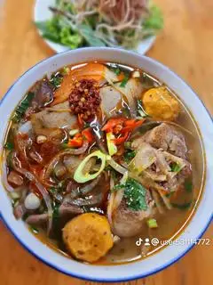 Hình ảnh Bún đặc biệt
