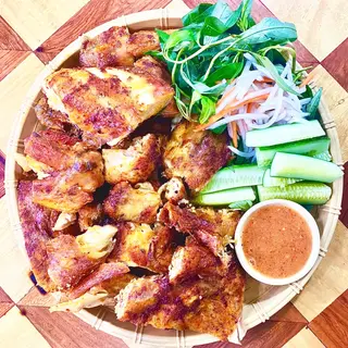 Hình ảnh 1 gà +2 cơm lam 