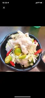 Hình ảnh chân gà rút xương ngâm +sốt chấm