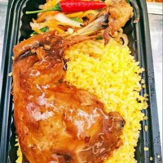 Hình ảnh Cơm gà sốt chua ngọt 