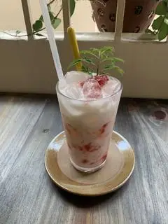 Hình ảnh Yaourt dâu