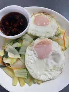 Hình ảnh Nui xào trứng