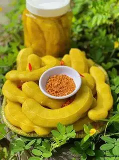 Hình ảnh Me ngâm chua ngọt hũ 500g