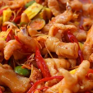 Hình ảnh Chân gà rút xương sốt thái xoài size nhỏ 250gr