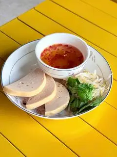 Hình ảnh Chả lụa thêm
