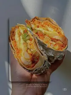 Hình ảnh Tacos Chả cá Hàn Quốc