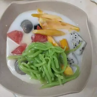Hình ảnh Chè thái hoa quả