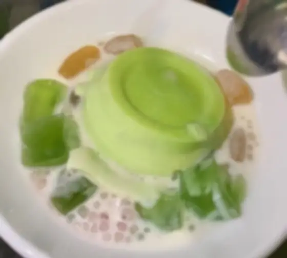 Hình ảnh Chè xoan pudding dưa lưới