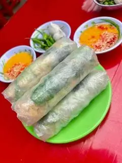 Hình ảnh Bánh cuốn nem nướng