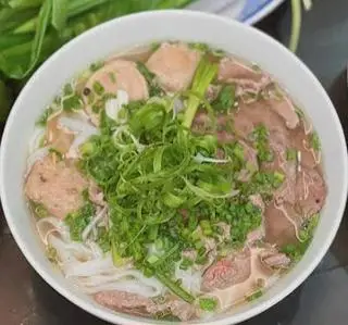 Hình ảnh Bún Bò Nạm Bò Viên