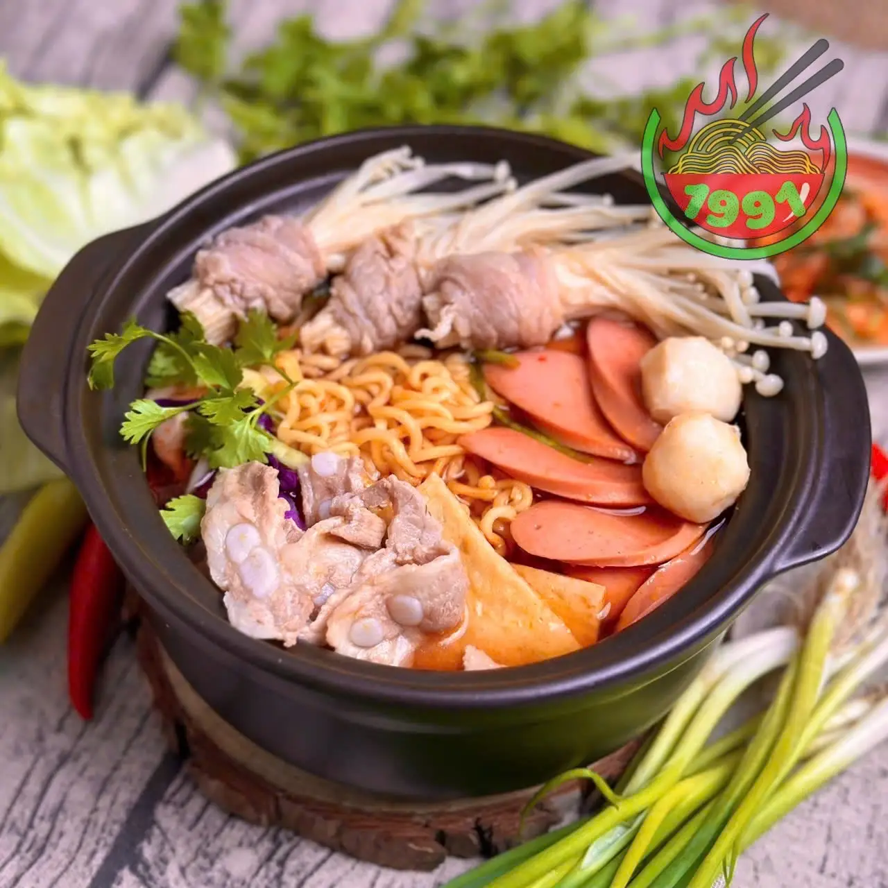Hình ảnh Combo mì cay bò quận + sụn non 1000ml - quất lắc sữa 700ml