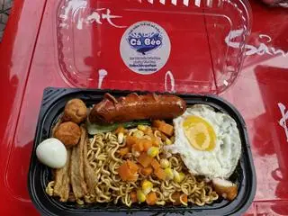 Hình ảnh Mì trộn thập cẩm