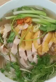 Hình ảnh Phở gà, miến gà 
