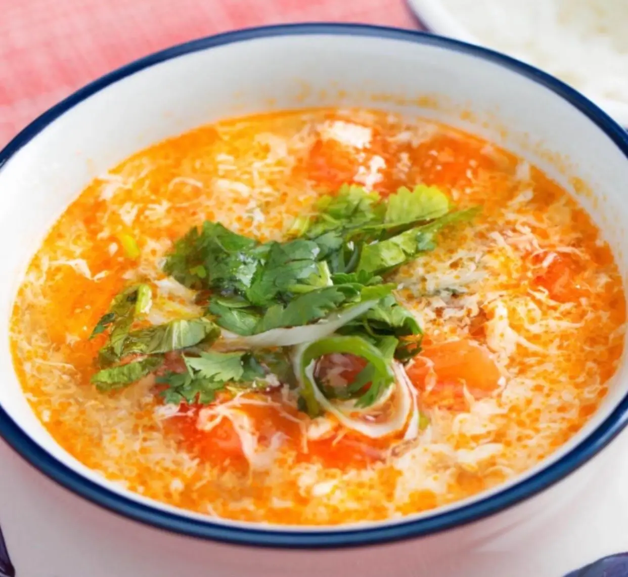 Hình ảnh Canh cà chua bóng mây