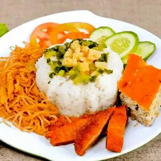 Hình ảnh Cơm tấm sườn bì chả