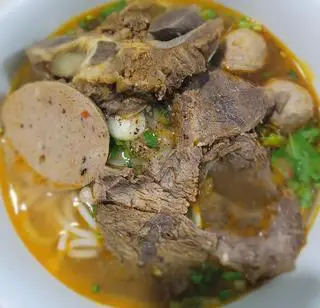Hình ảnh Thịt bắp, chả, bò viên 