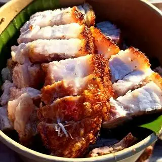 Hình ảnh Chân giò quay 400 g 