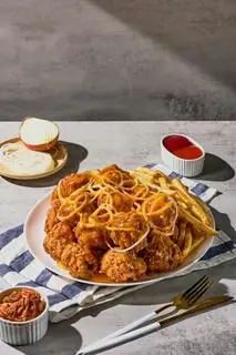 Hình ảnh Gà rán rút xương xốt Sriracha Mayo - 스리라차 순살 치킨