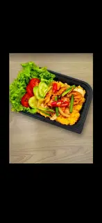 Hình ảnh  Cơm Chiên Nạc Dăm Sốt Tiều Châu 