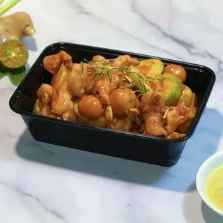 Hình ảnh Trứng non + chân gà sốt thái - size S