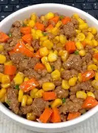 Hình ảnh Mì Xào Bò + rau củ tươi thập cẩm